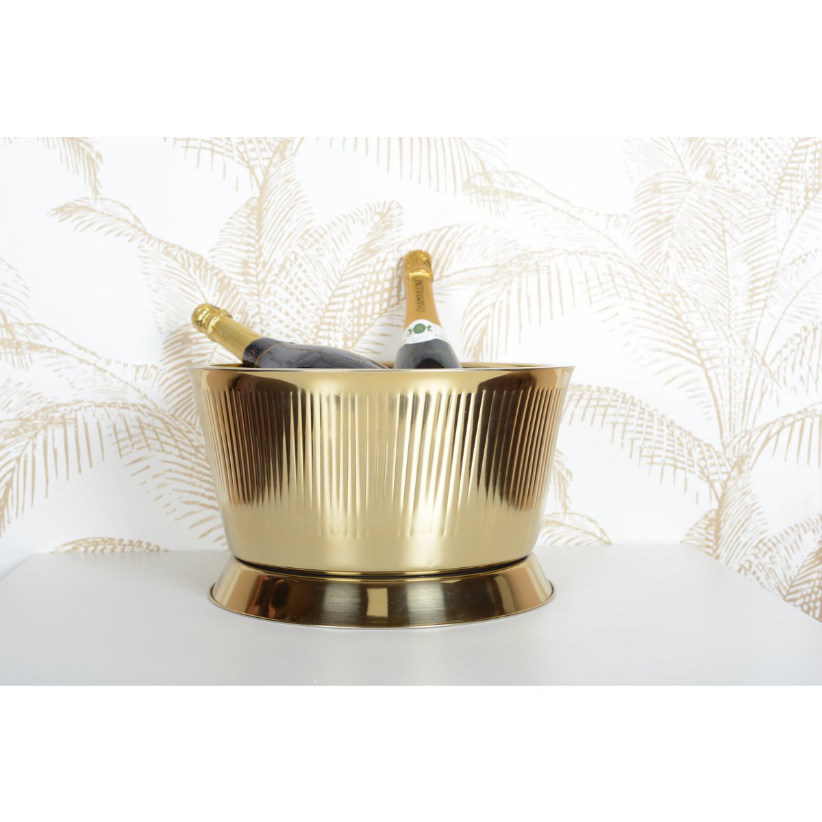 GOLD DRINK BUCKET WITH RIBBED PATTERN