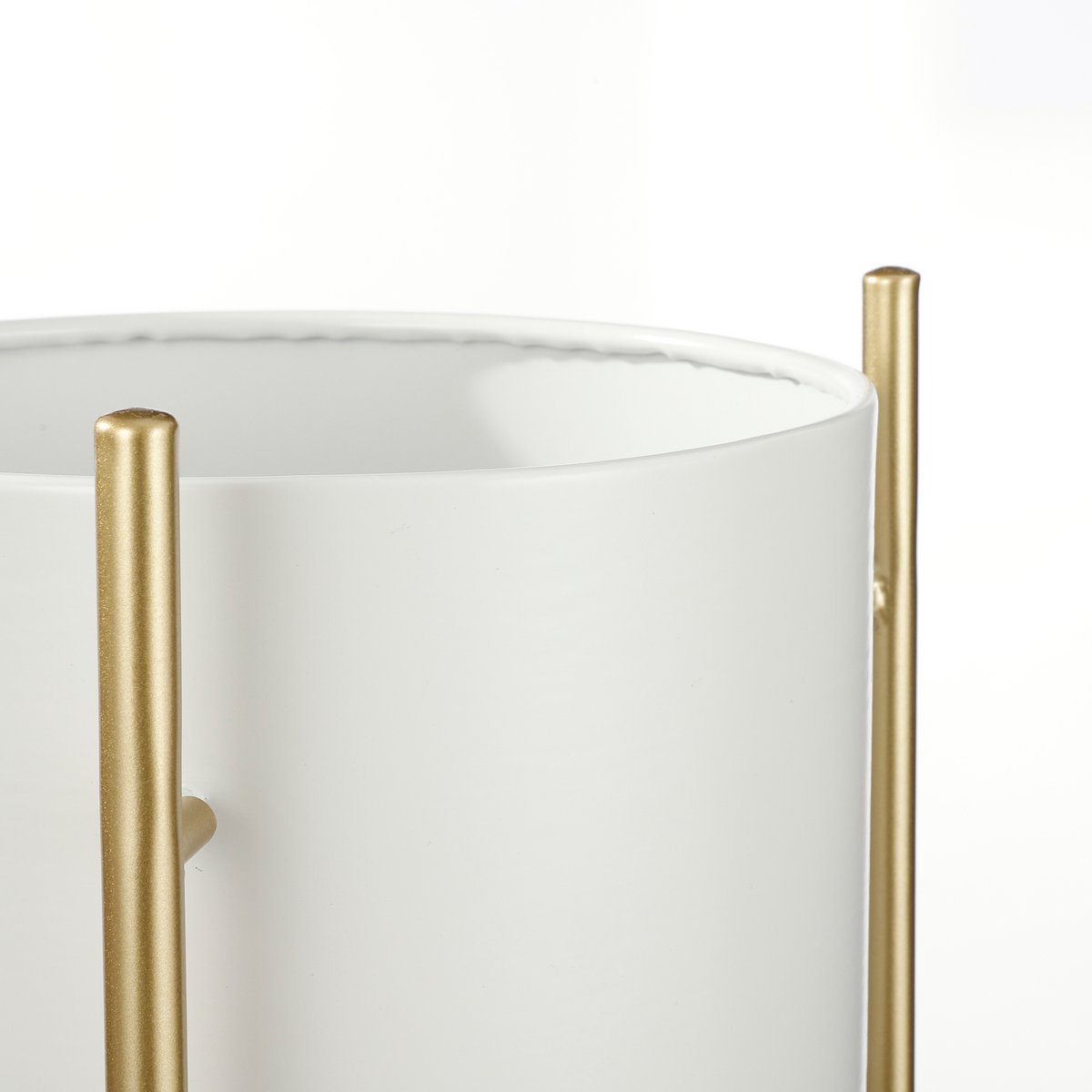 Sverre Flowerpot on Stand - H81 x Ø28 cm - White, Gold