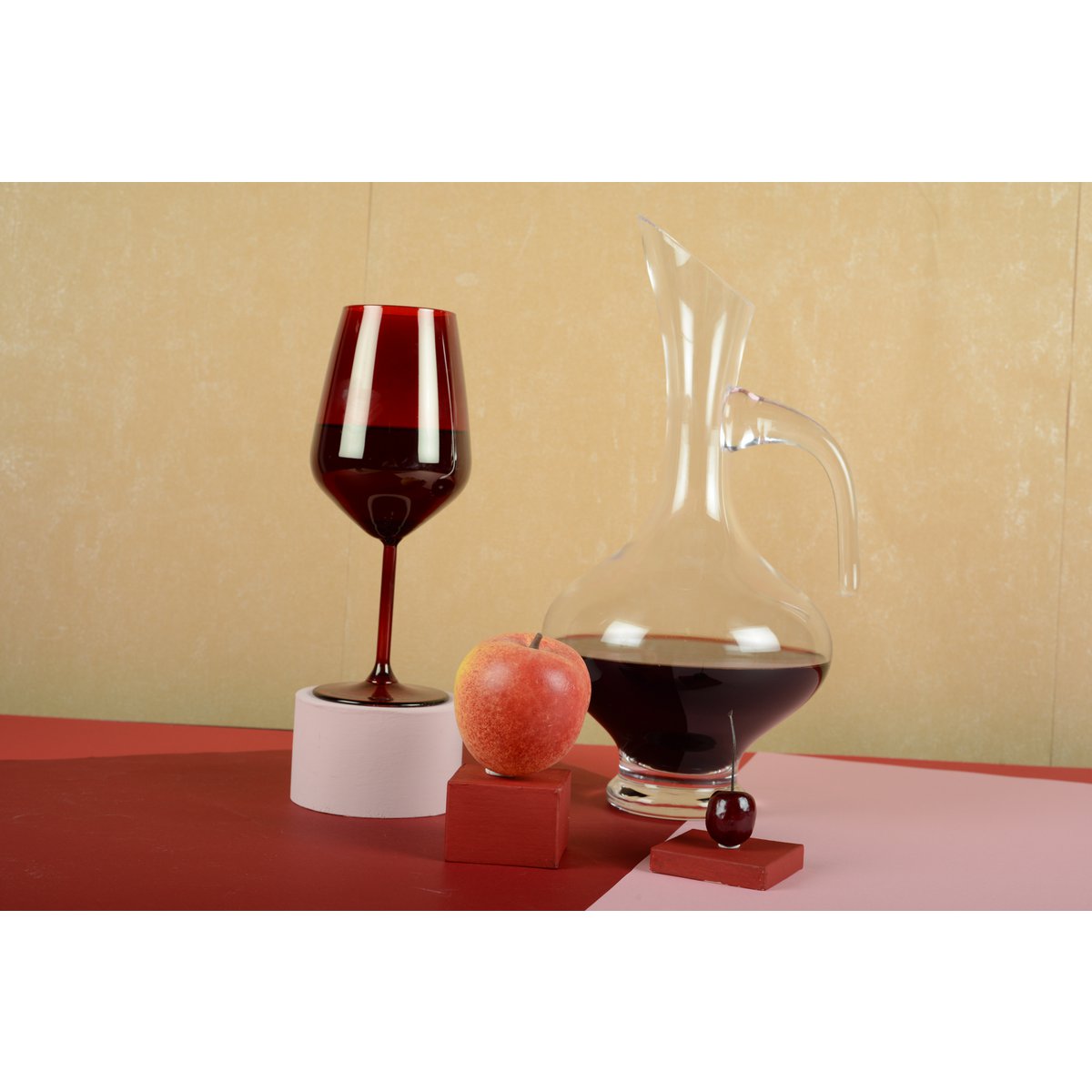 GLASS CARAFE WITH HANDLE 17X31CM