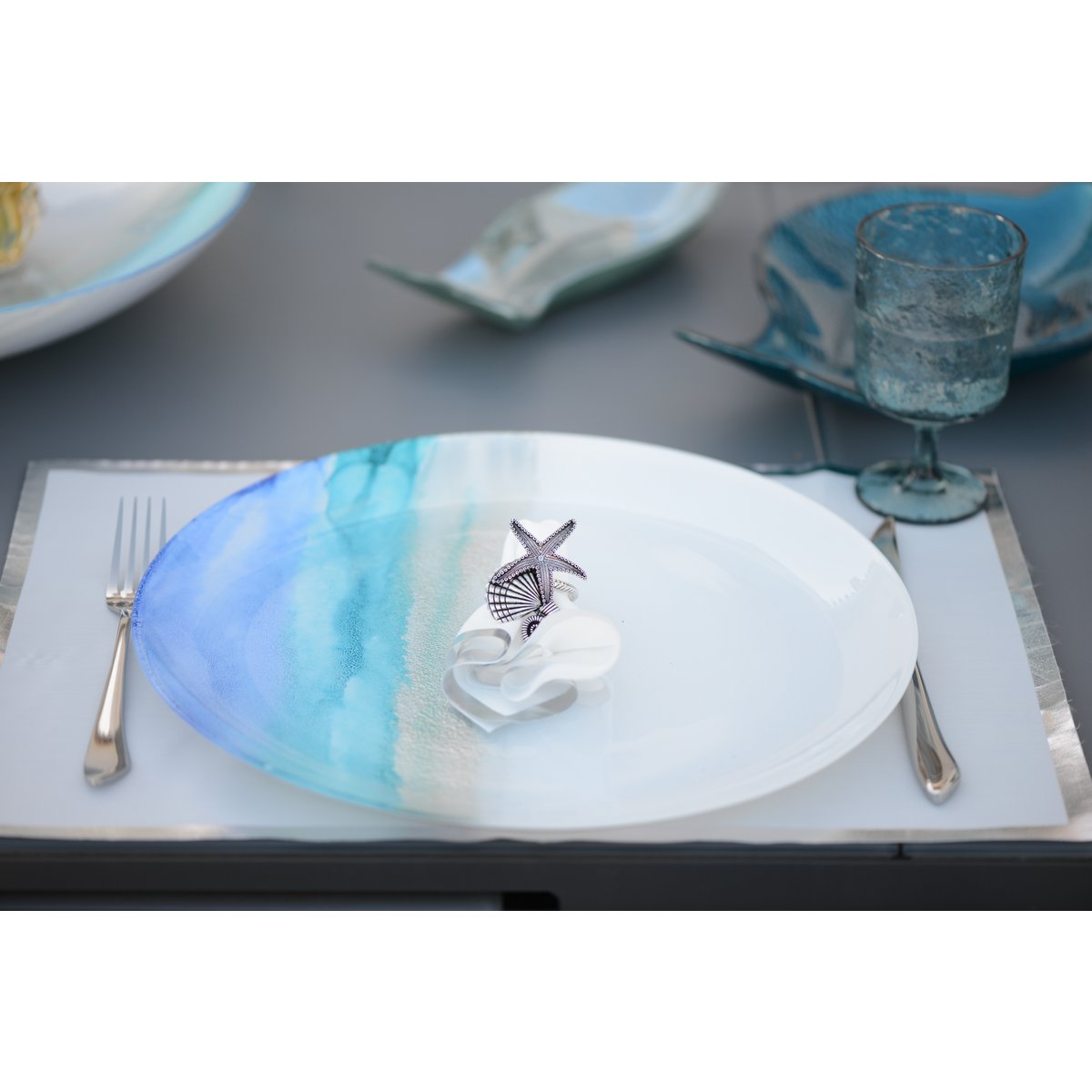 OCEAN PRESENTATION PLATE