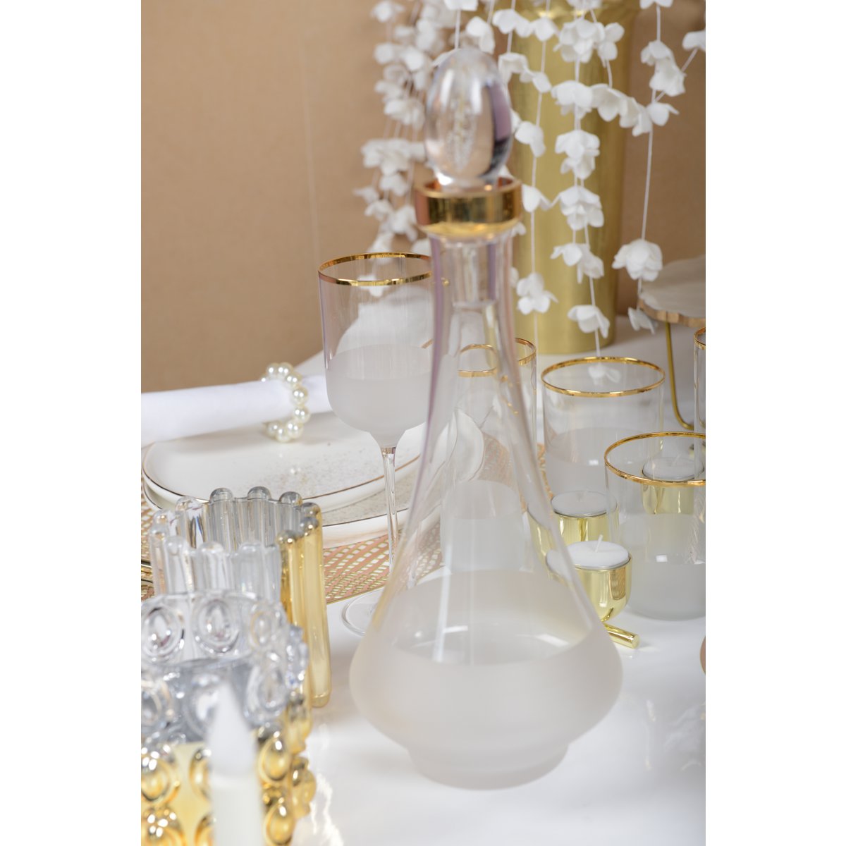 NISH GOLD RIM CARAFE