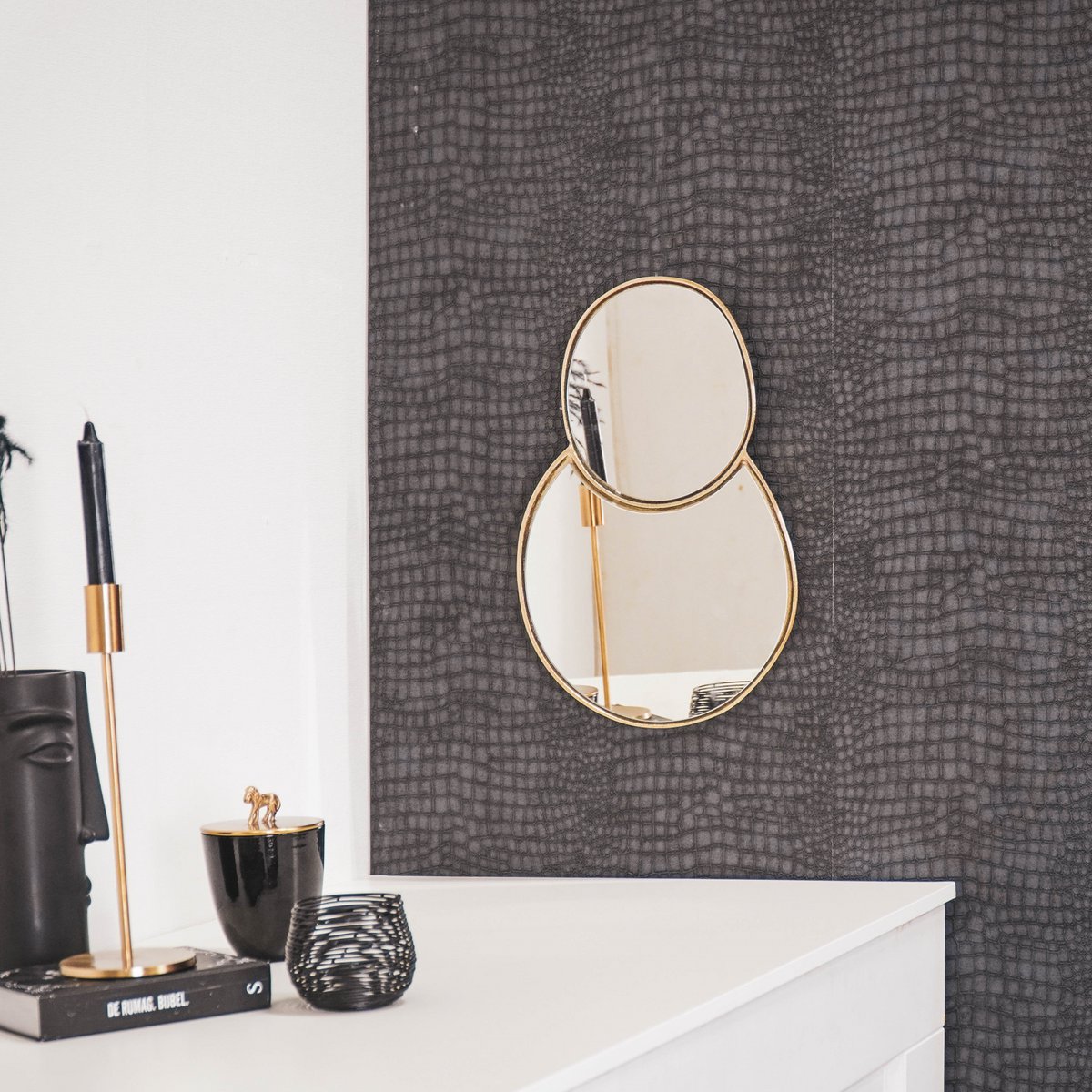 HV 2 Organically shaped mirrors - Gold 1x28x43cm