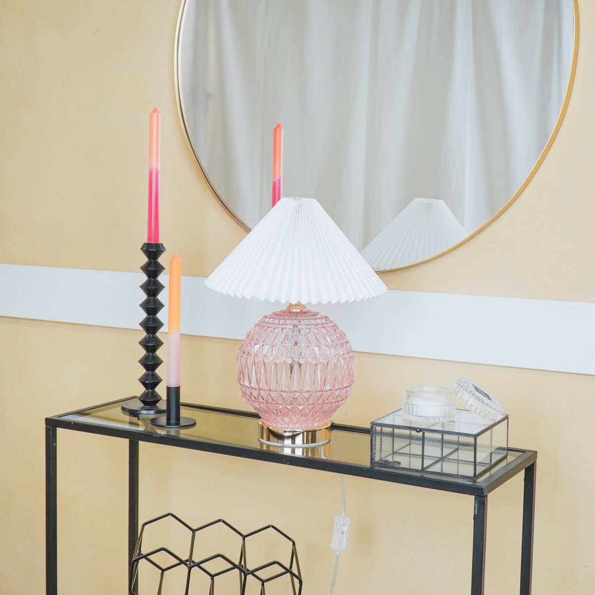 Housevitamin Table Lamp with Crystal Glass Base - Pink