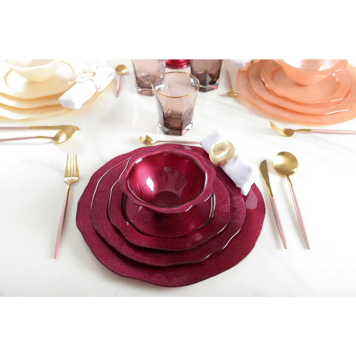 FUSHIA DINNER PLATE