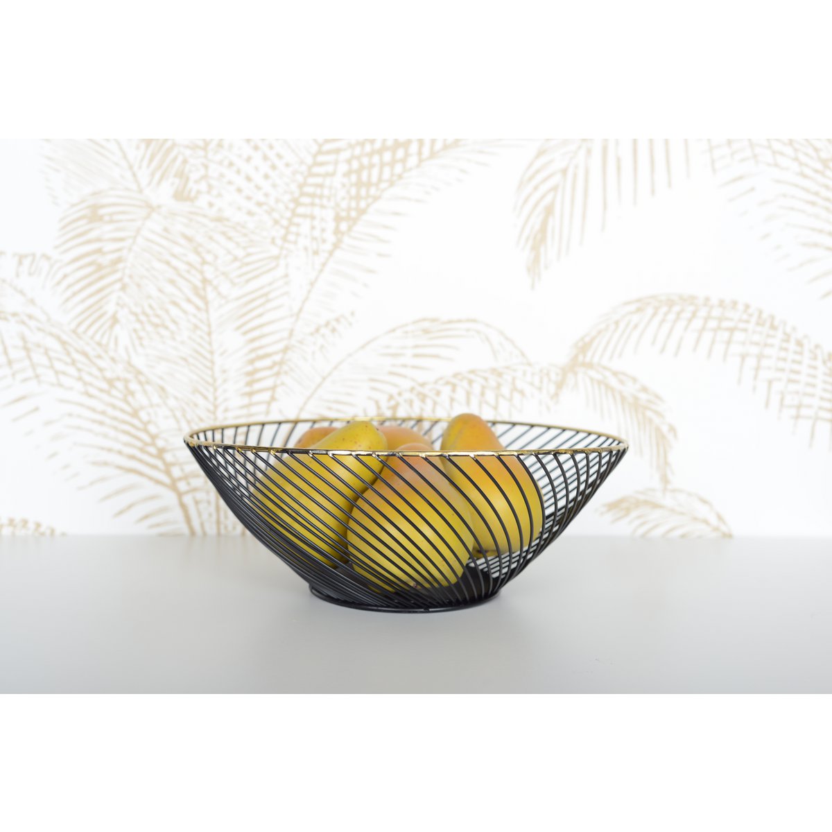 BLACK BREAD BASKET WITH GOLD RIM